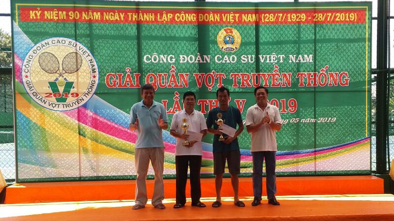 Đôi nam Cao Su Dầu Tiếng đạt cúp vô địch giải Quần vợt truyền thống Công đoàn Cao su Việt Nam lần thứ V năm 2019