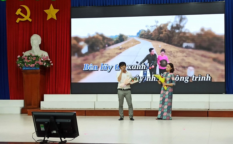 Đơn vị nông trường Thanh An đạt giải nhất hội thi tiếng hát Karaoke năm 2019