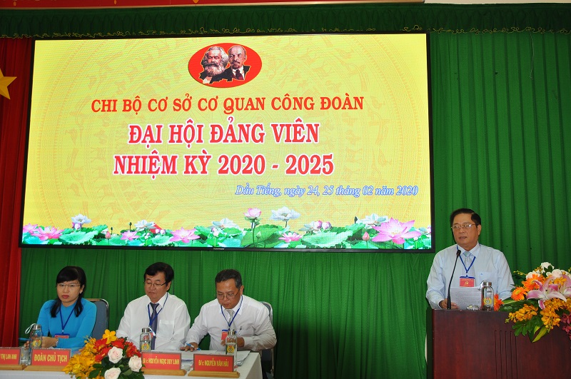 Đại hội Chi bộ cơ sở cơ quan Công đoàn nhiệm kỳ 2020 - 2025