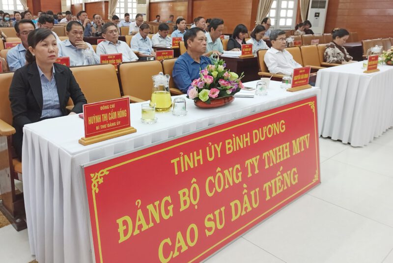 Điểm cầu Đảng bộ Cao su Dầu Tiếng học tập, quán triệt Nghị quyết Đại hội Đảng lần thứ XI, nhiệm kỳ 2020 - 2025