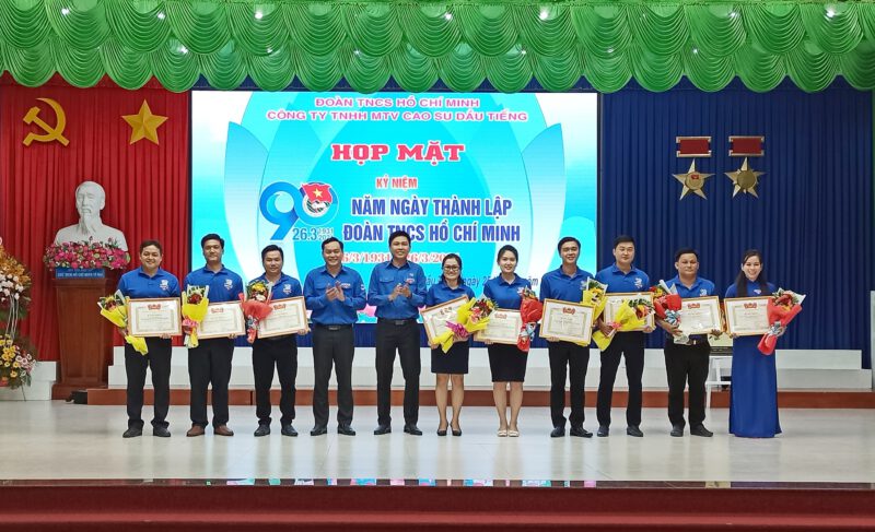 Đoàn Thanh niên Cao su Dầu Tiếng họp mặt kỷ niệm 90 năm thành lập đoàn TNCS Hồ Chí Minh (26/3/1931 - 26/3/2021)