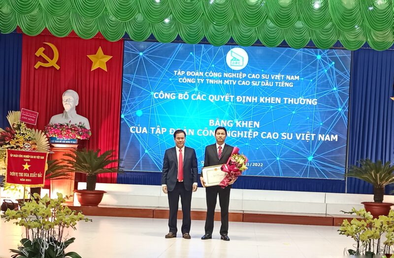 Cao su Dầu Tiếng đẩy mạnh sản xuất kinh doanh, tích cực phòng chống dịch, chăm lo tốt đời sống công nhân lao động