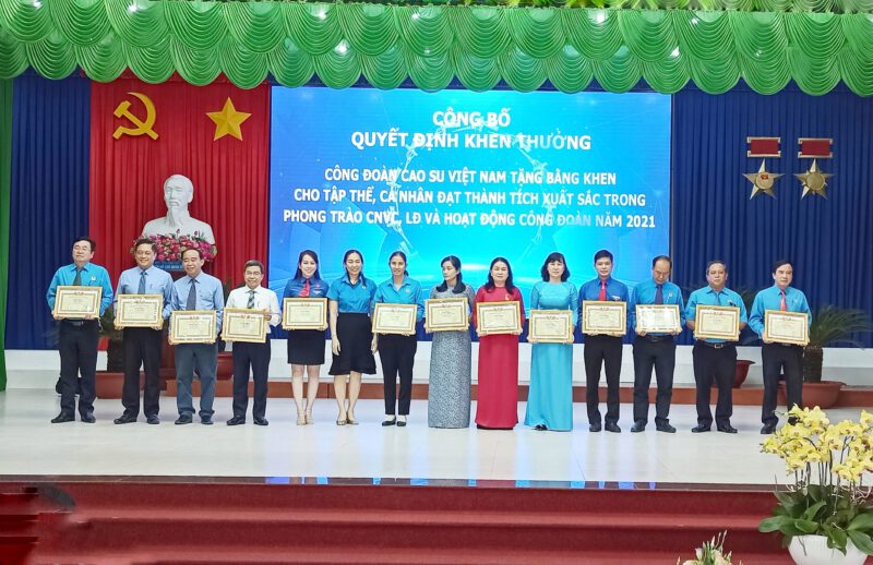 Công ty TNHH MTV Cao su Dầu Tiếng tổng kết công tác xây dựng Đảng - Đoàn thể năm 2021