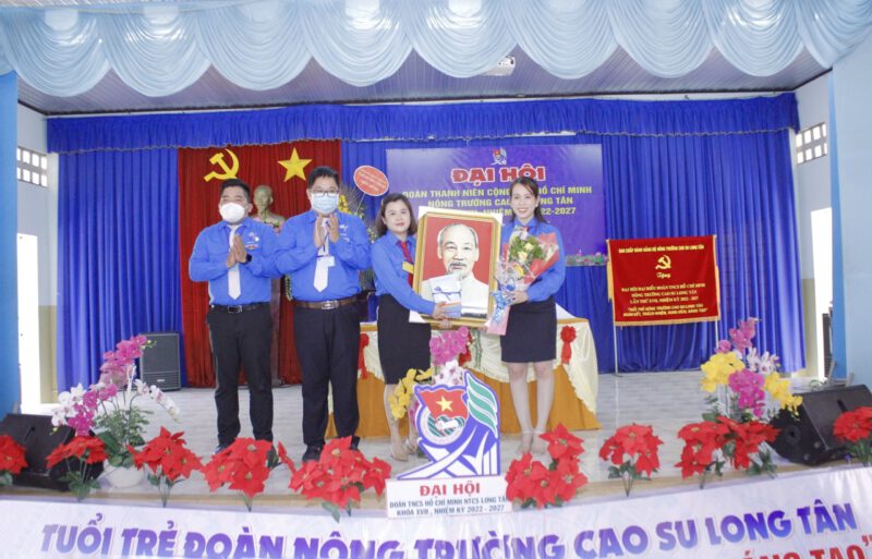 Tuổi trẻ Nông trường cao su Long Tân đoàn kết, năng động, sáng tạo, xung kích trong lao động sản xuất và bảo vệ tổ quốc