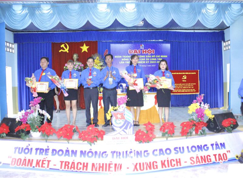 Tuổi trẻ Nông trường cao su Long Tân đoàn kết, năng động, sáng tạo, xung kích trong lao động sản xuất và bảo vệ tổ quốc