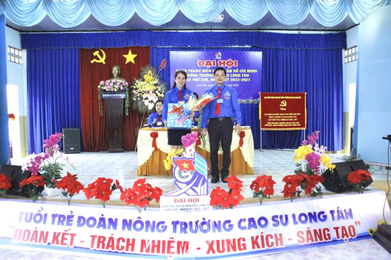 Tuổi trẻ Nông trường cao su Long Tân đoàn kết, năng động, sáng tạo, xung kích trong lao động sản xuất và bảo vệ tổ quốc