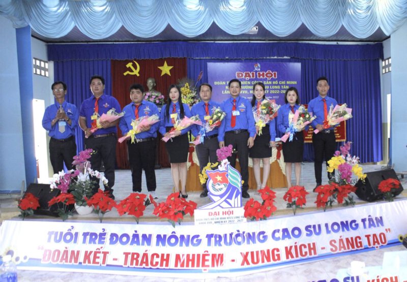 Tuổi trẻ Nông trường cao su Long Tân đoàn kết, năng động, sáng tạo, xung kích trong lao động sản xuất và bảo vệ tổ quốc