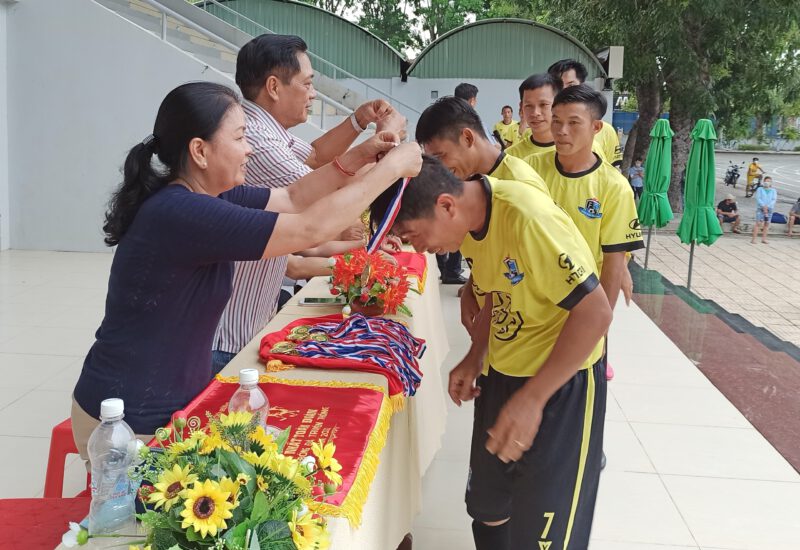 Nông trường Cao su Trần Văn Lưu vô địch giải bóng đá năm 2022